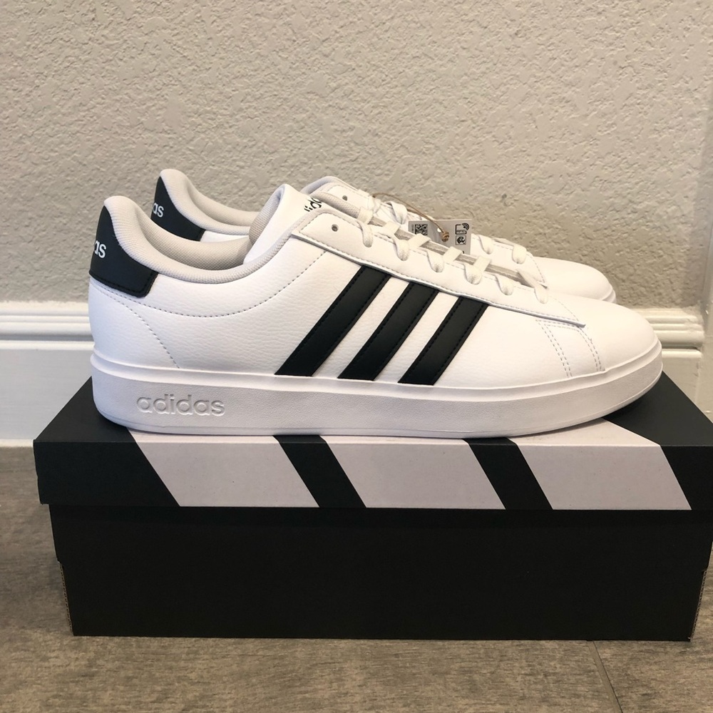 New Adidas Grand Court 2.0 Sneakers White Black Athletic Shoes Mens Multi Sizes